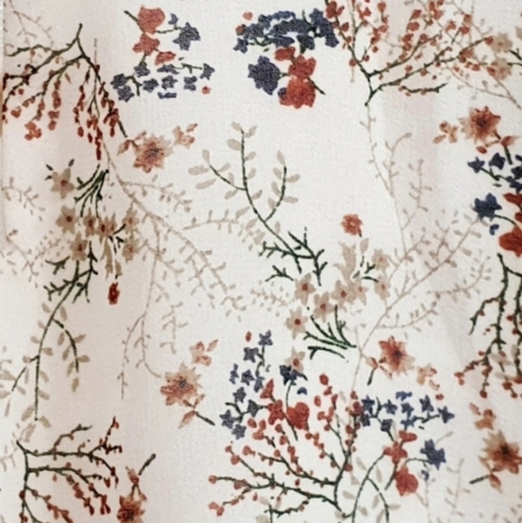 🆕️ Sugarlips Ivory Romper with Wide Sleeve Hems. Underlined. Elastic Waist NWT - Picture 11 of 11